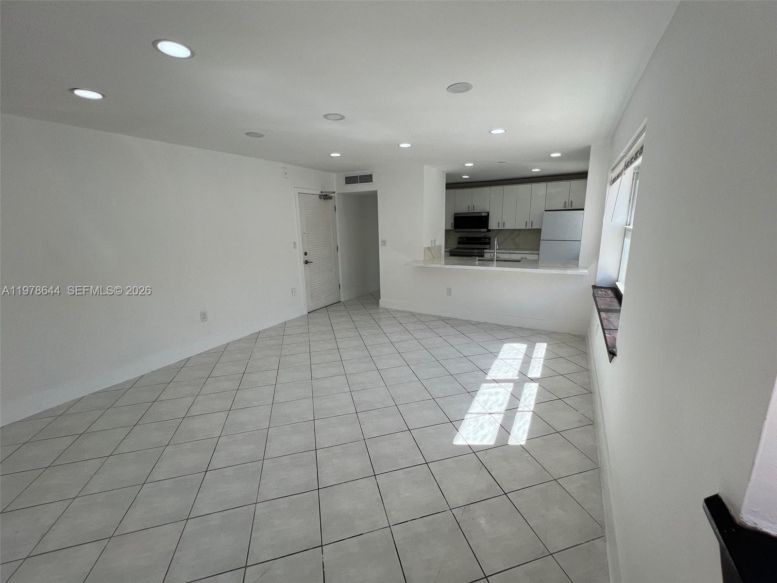 1308 Drexel Ave # 103, Miami Beach, FL 33139 photo 3