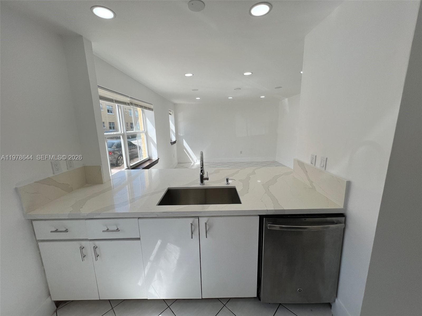 1308 Drexel Ave # 103, Miami Beach, FL 33139 photo 4