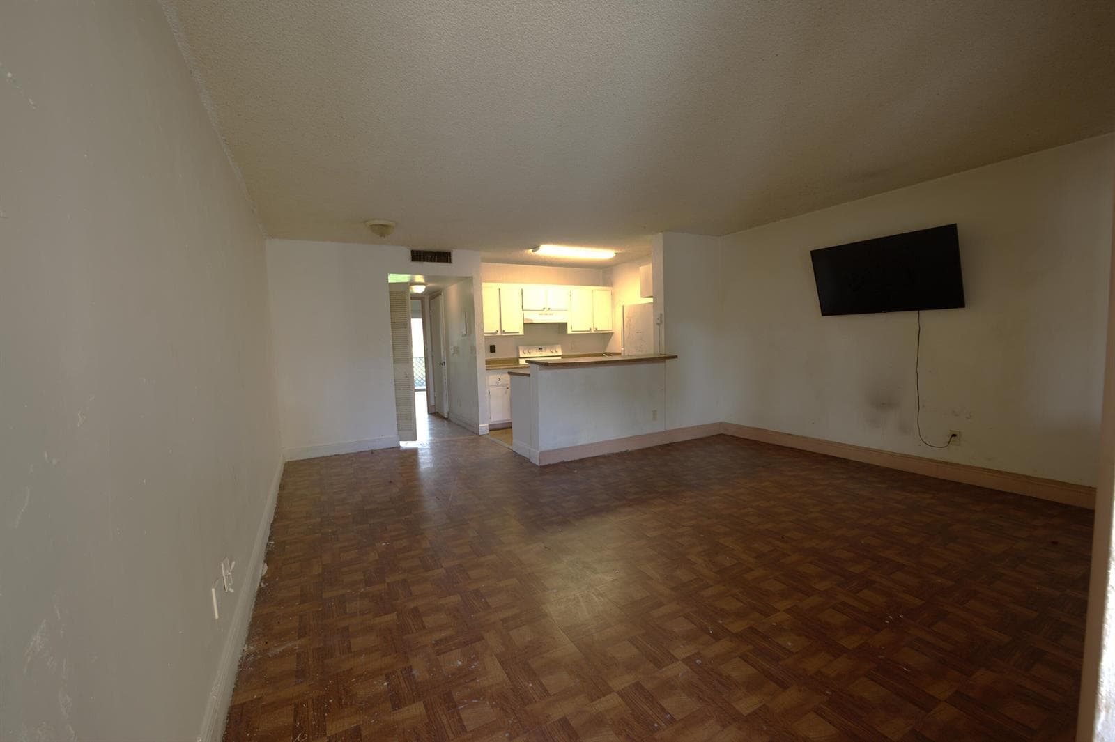 1509 Meadows Circle W, Boynton Beach, FL 33436 photo 3