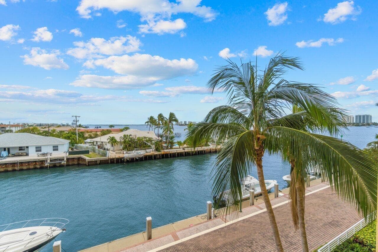 2650 Lake Shore Drive # 302, Riviera Beach, FL 33404 photo 3