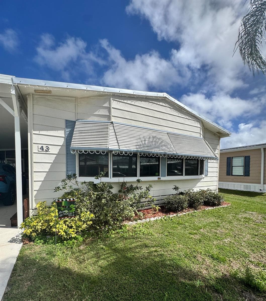 43 Verde Vista, Fort Pierce, FL 34951 photo 2