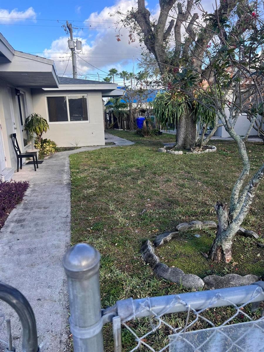 2030 SW 41st Avenue # 3, Fort Lauderdale, FL 33317 photo 3