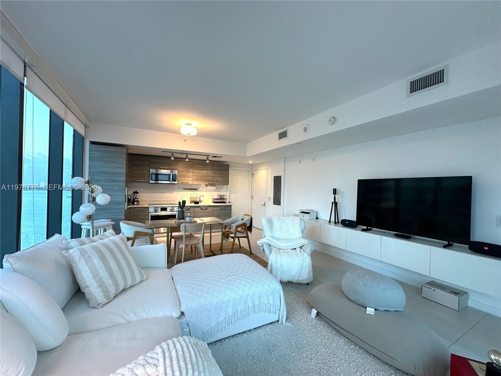 650 NE 32nd St # 2108, Miami, FL 33137 photo 5