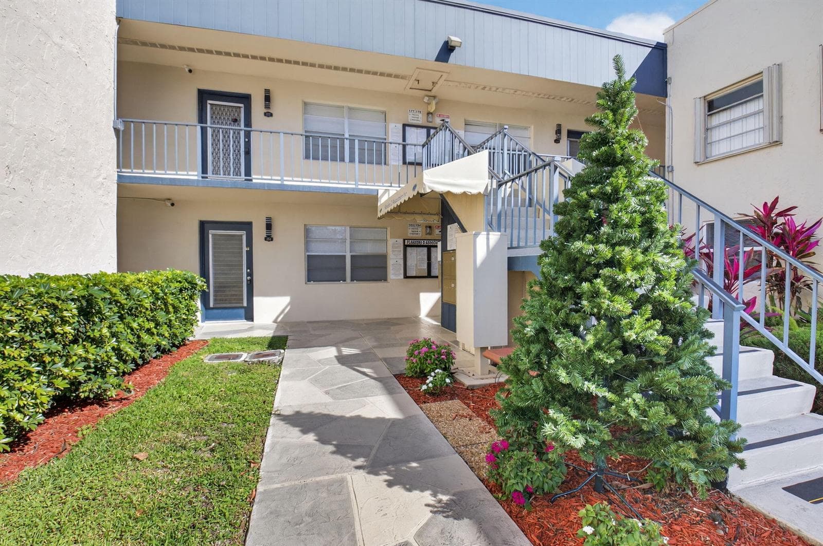 173 Flanders D # 173, Delray Beach, FL 33484 photo 2