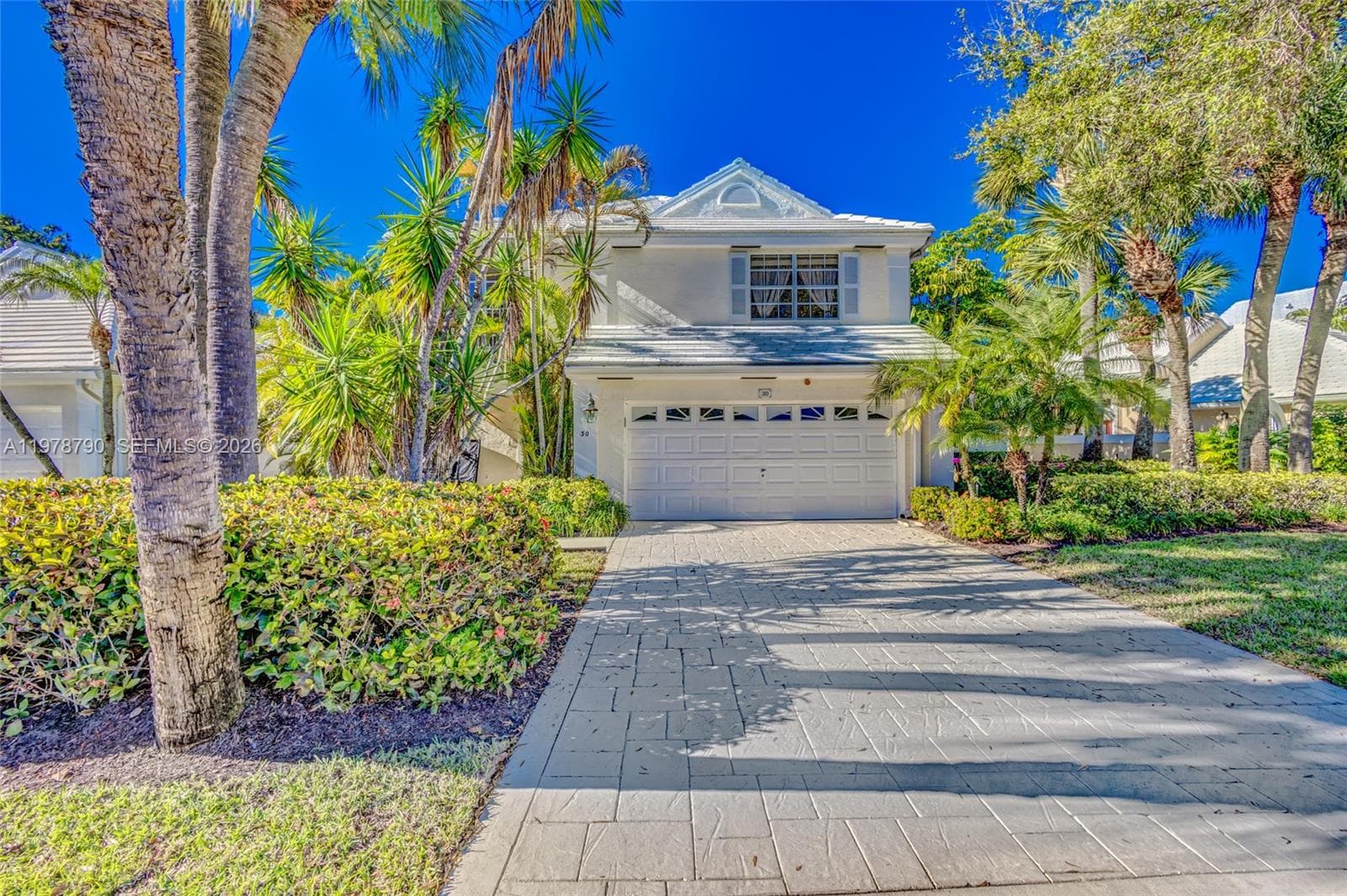 30 Windsor Lane, Palm Beach Gardens, FL 33418 photo 2