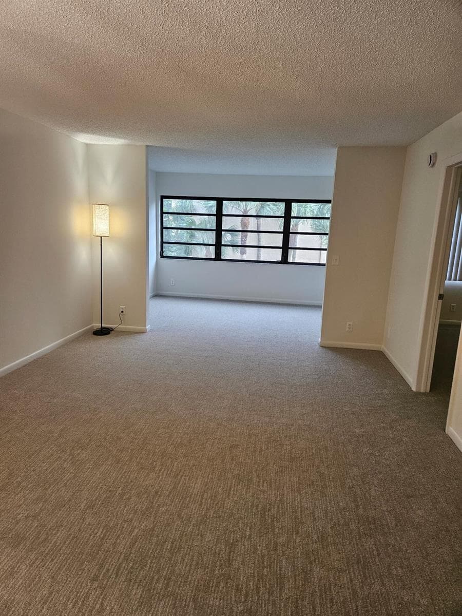 4700 Lucerne Lakes Boulevard # 308, Lake Worth, FL 33467 photo 5