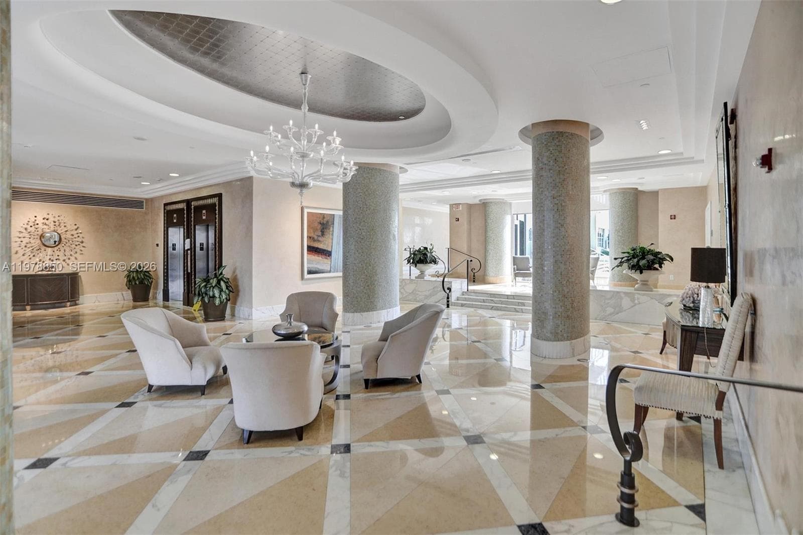 6917 Collins Ave # 915, Miami Beach, FL 33141
