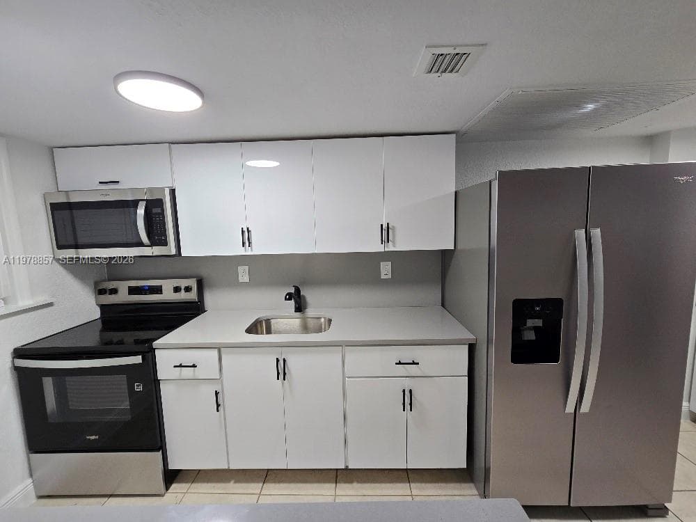 3901 SW 112th Ave # 38, Miami, FL 33165 photo 3