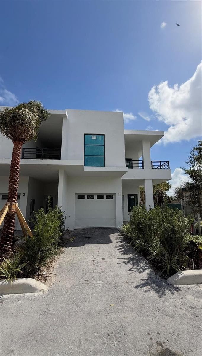 2511 Pierce Street # 3, Hollywood, FL 33020 photo 2