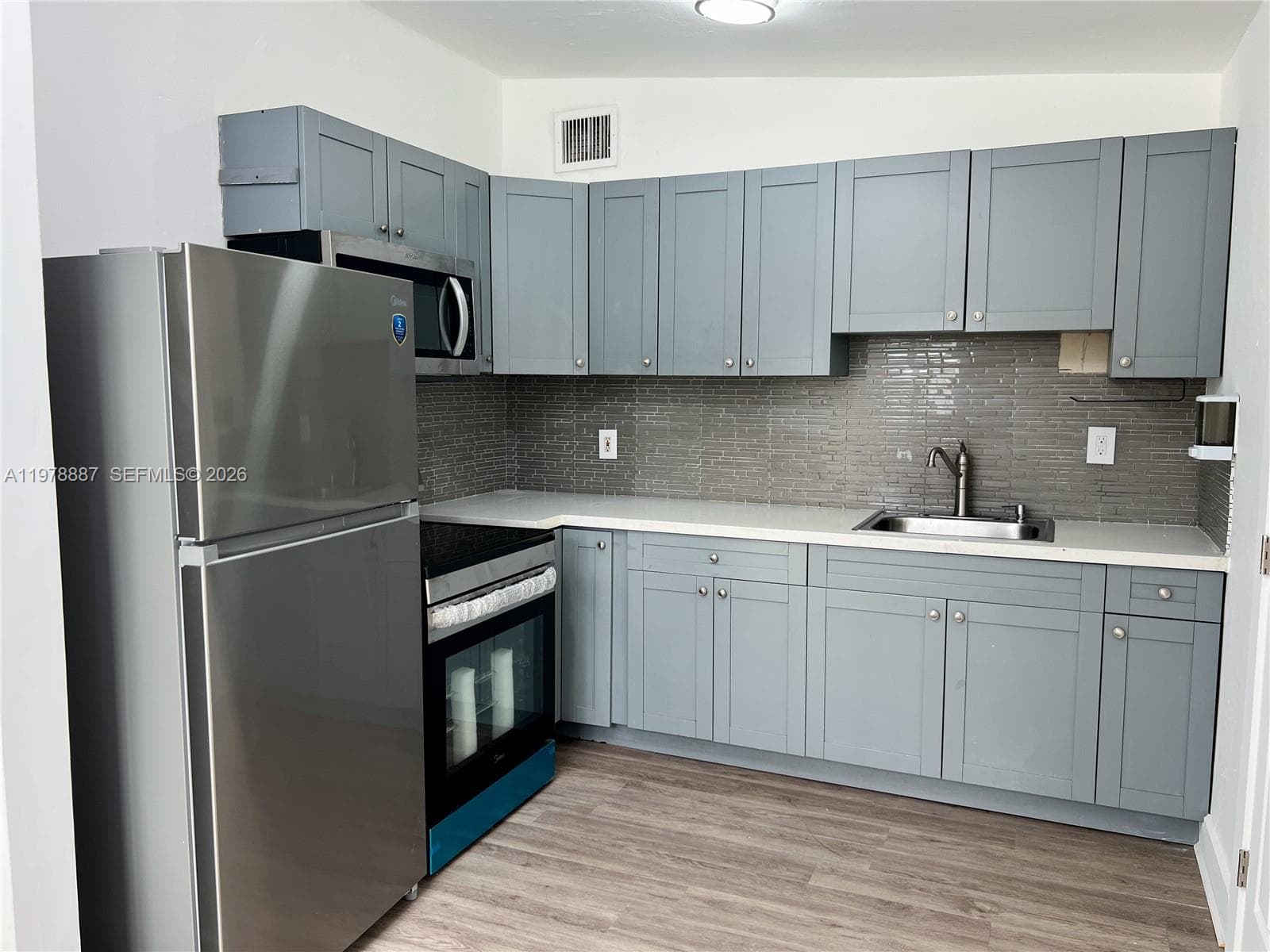 10090 W Fern St, Miami, FL 33157 photo 4