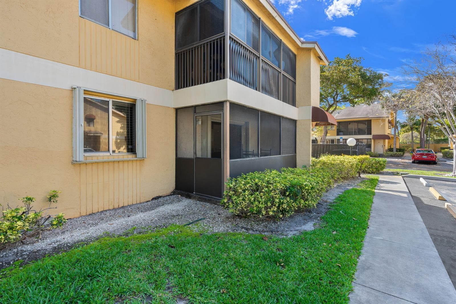 3053 N Oakland Forest Drive # 102, Oakland Park, FL 33309 photo 5