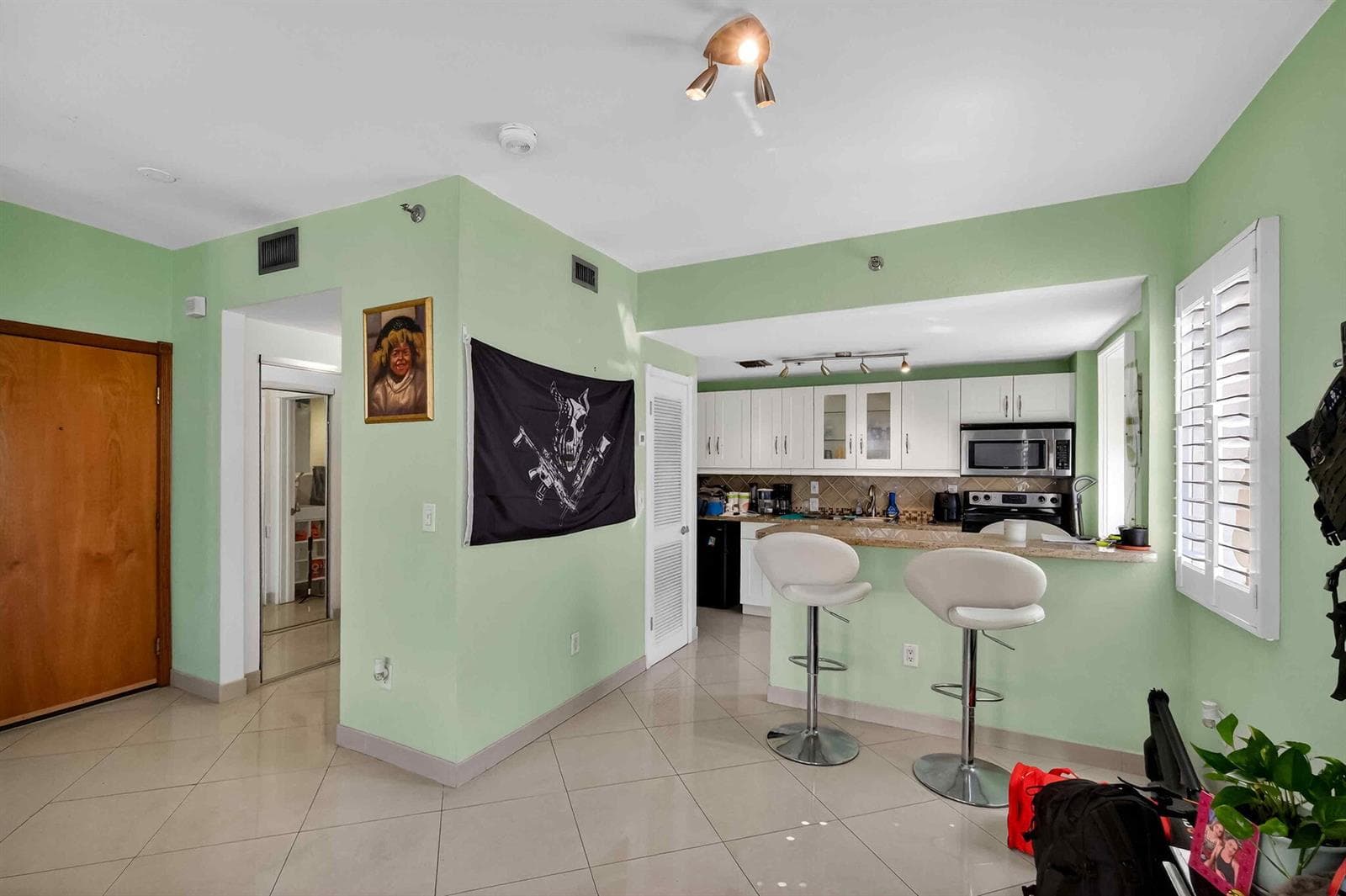802 Euclid Avenue # 104, Miami Beach, FL 33139