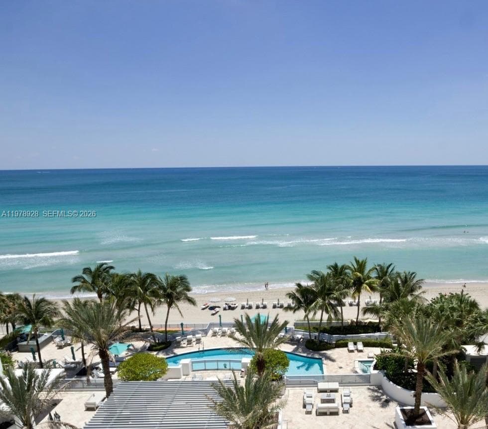 Diplomat Oceanfront Residences photo 2
