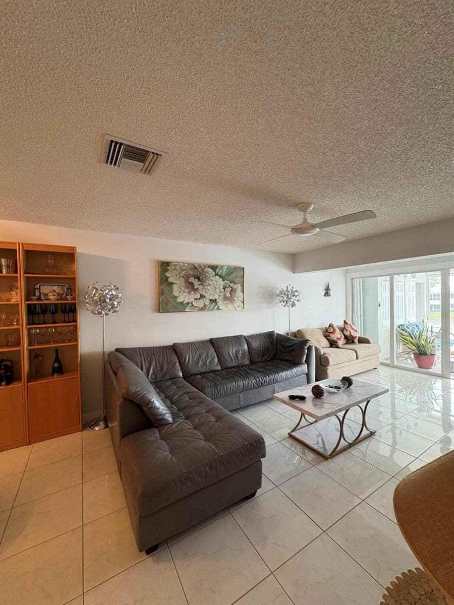 1421 NW 19th Terrace # 202, Delray Beach, FL 33445 photo 5