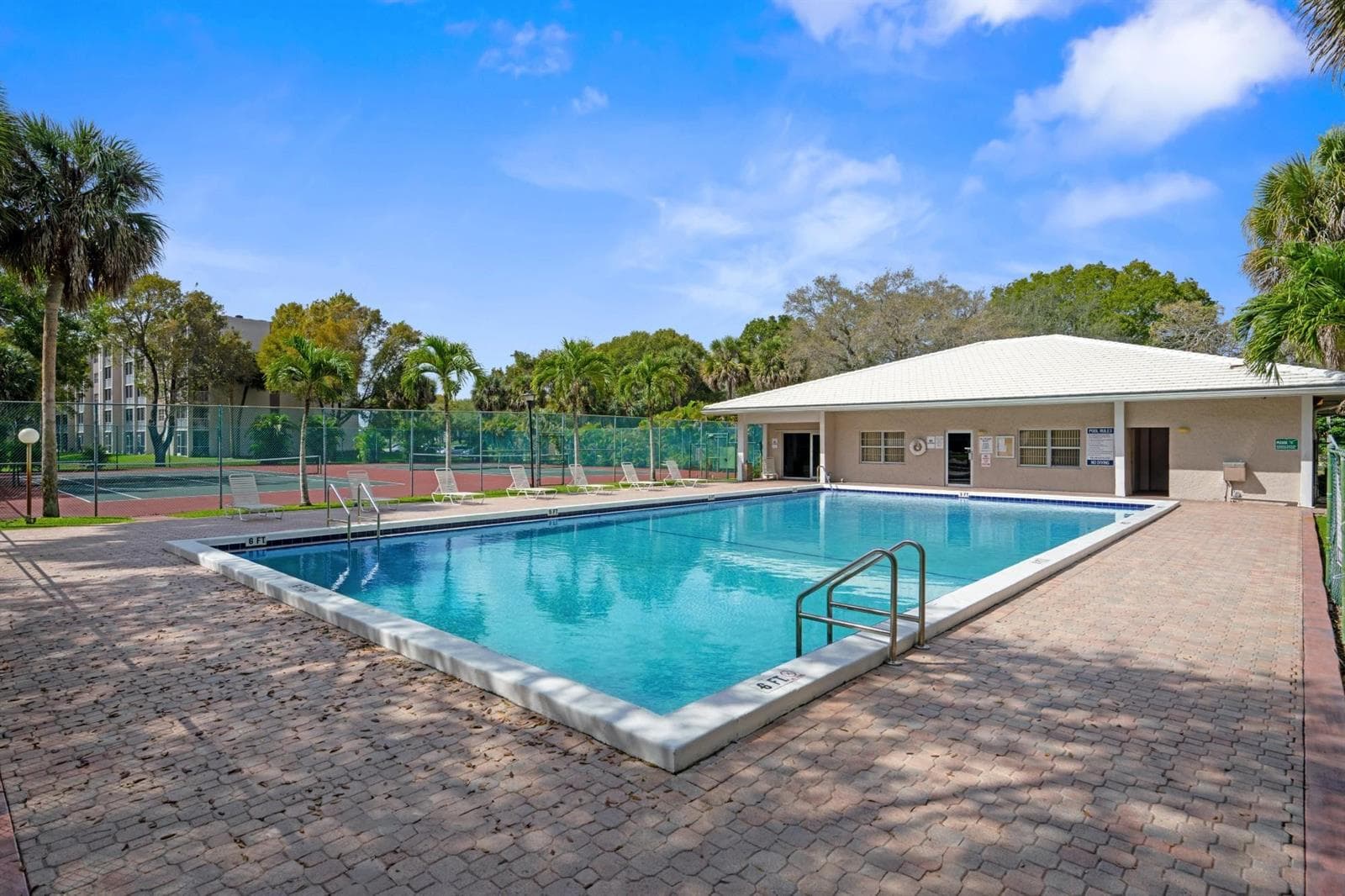 8735 Ramblewood Drive # 409, Coral Springs, FL 33071 photo 2