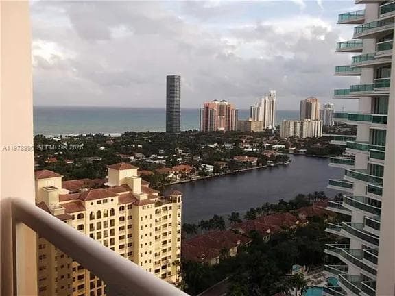 20185 E Country Club Dr # TS-3, Aventura, FL 33180 photo 2