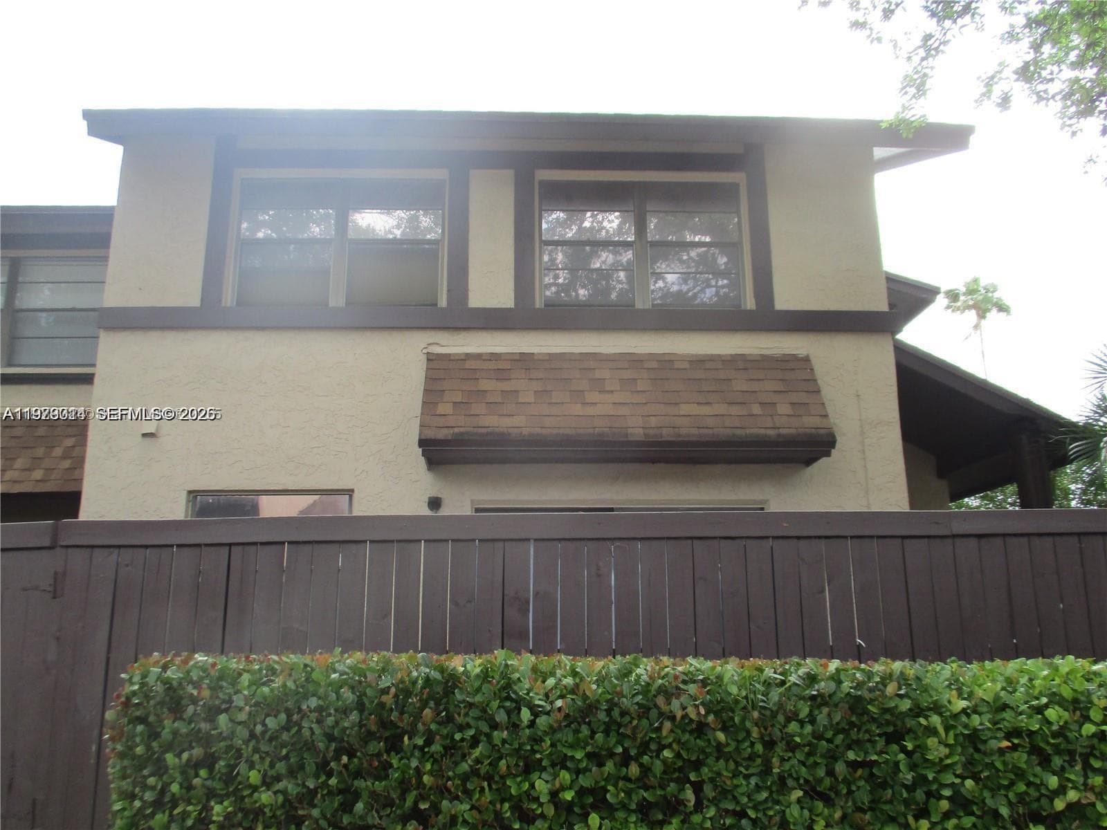 1760 Bayberry Dr, Pembroke Pines, FL 33024