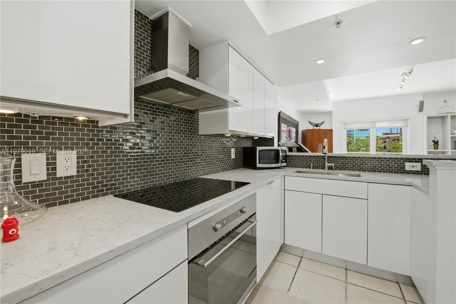 120 Jefferson Ave # 12022, Miami Beach, FL 33139 photo 3