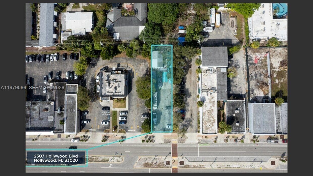 2307 Hollywood Blvd, Hollywood, FL 33020