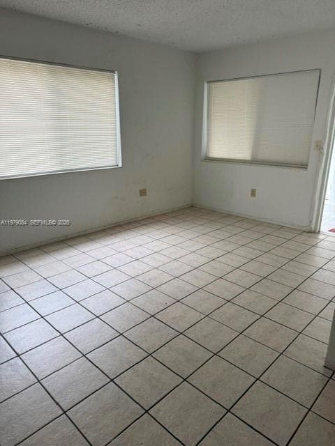 2430 NE 135th St # 102, North Miami, FL 33181 photo 5