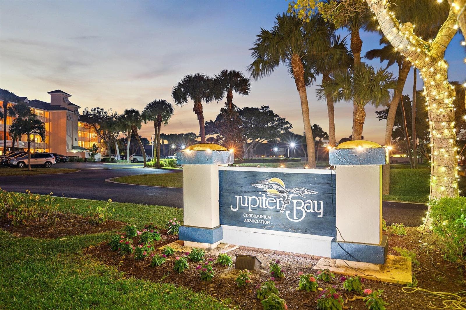 353 S Us-1 # C106, Jupiter, FL 33477 photo 2
