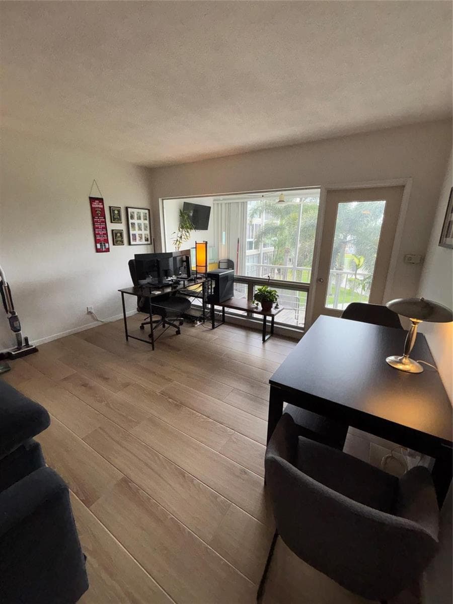 900 SW 12th Street # 202, Fort Lauderdale, FL 33315 photo 4