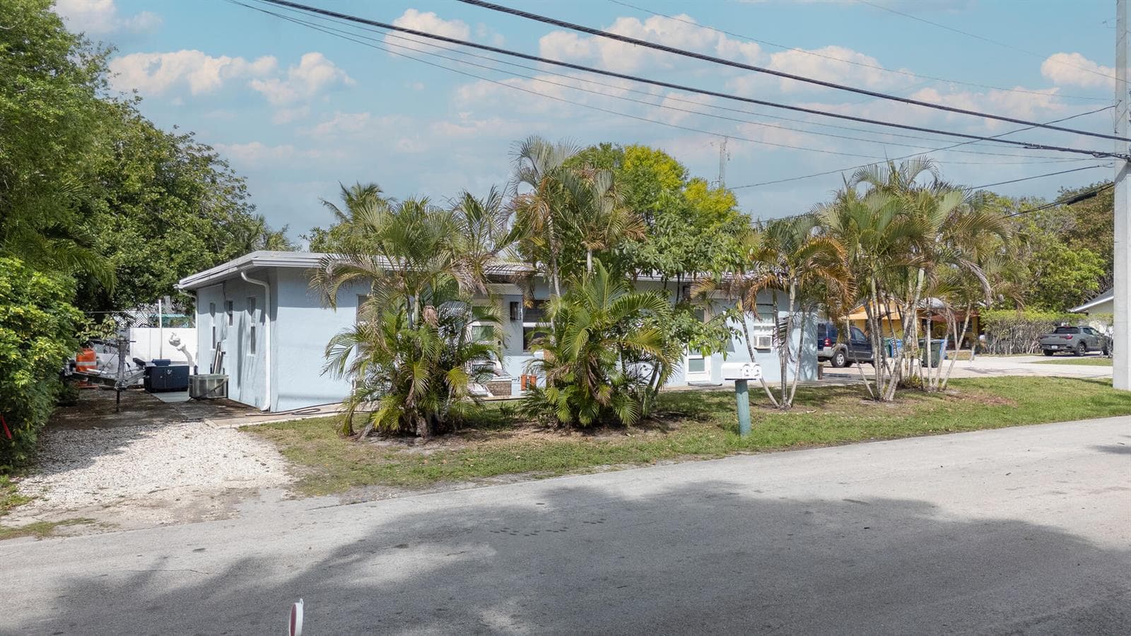 3431 NE 13th Avenue, Oakland Park, FL 33334 photo 4