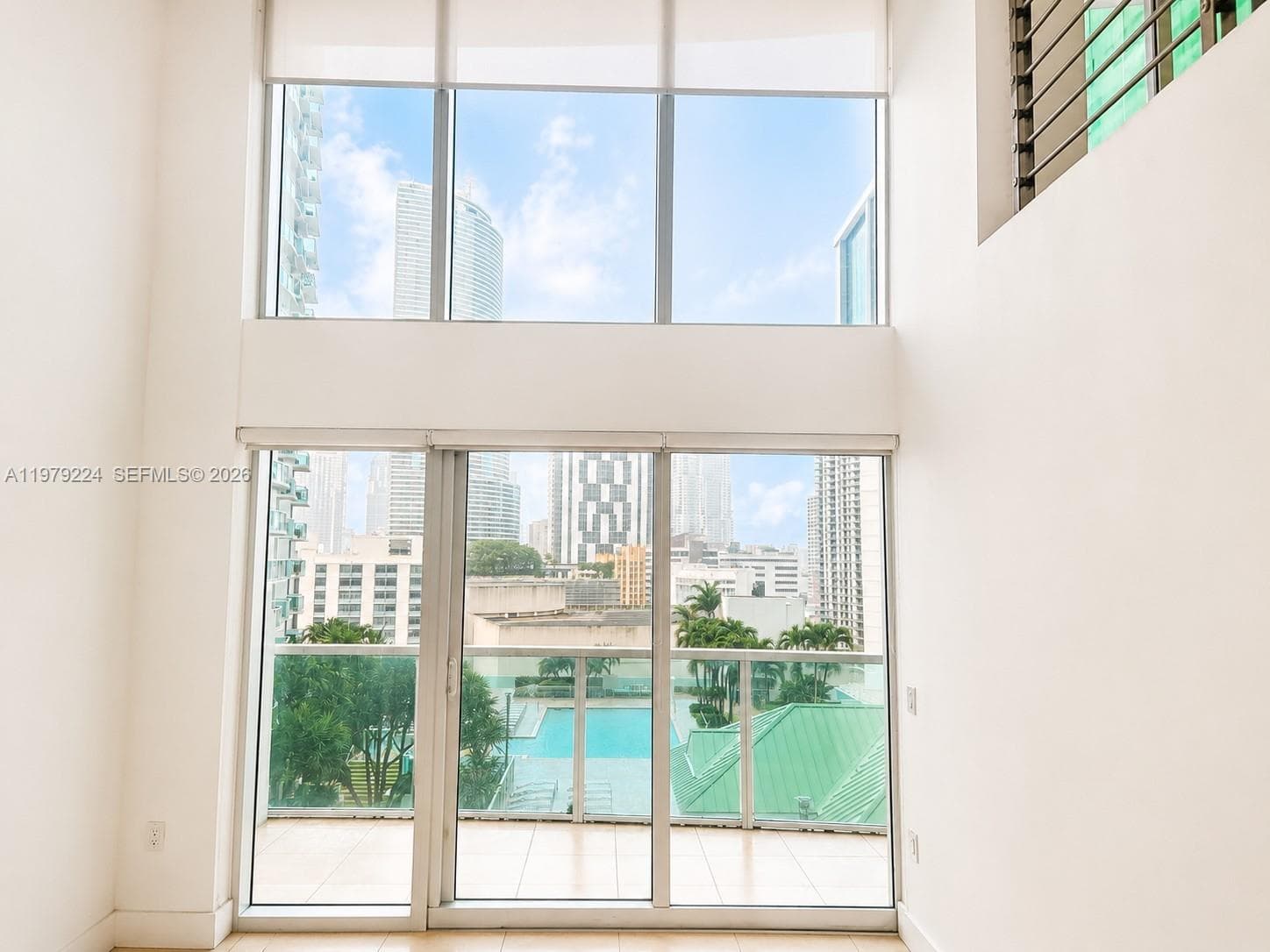 41 SE 5th St # 907, Miami, FL 33131 photo 3