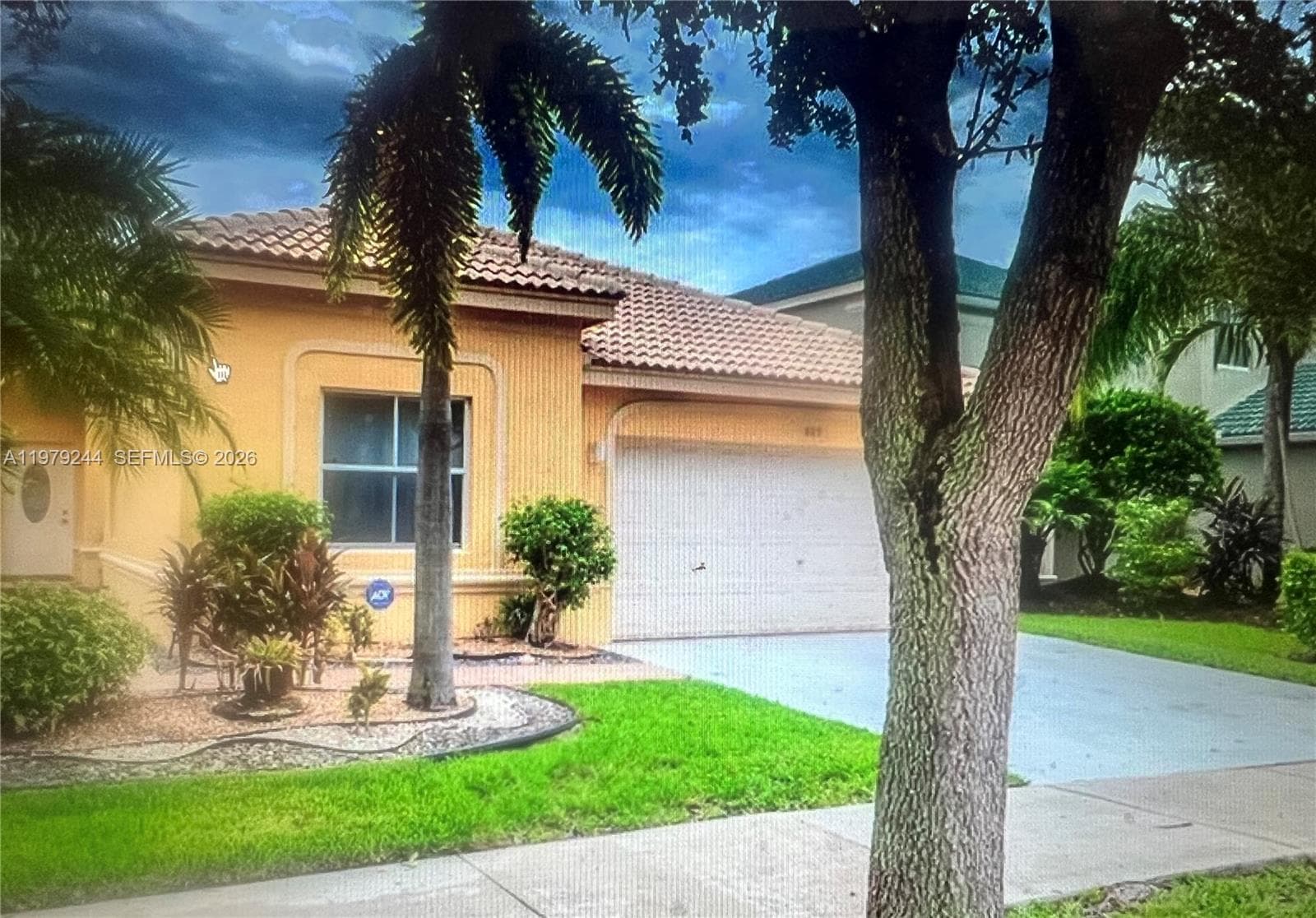 803 Vista Meadows Dr, Weston, FL 33327 photo 5