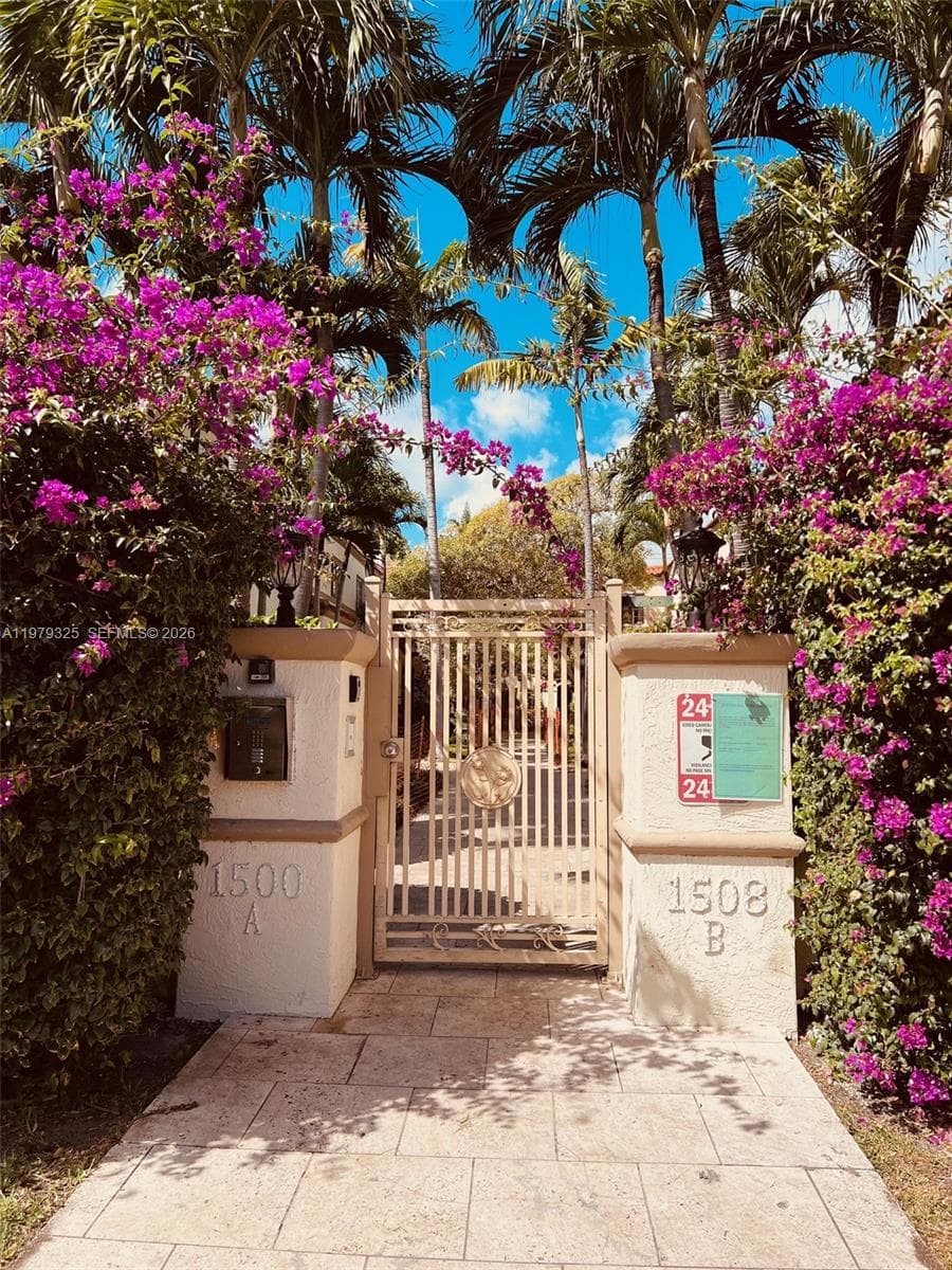 1500 Pennsylvania Ave # 9A, Miami Beach, FL 33139 photo 2