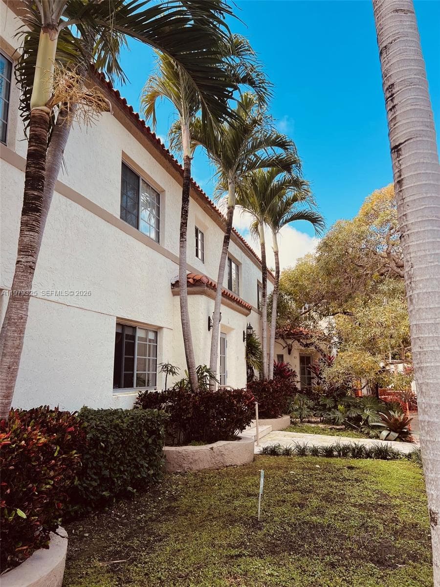 1500 Pennsylvania Ave # 9A, Miami Beach, FL 33139 photo 3