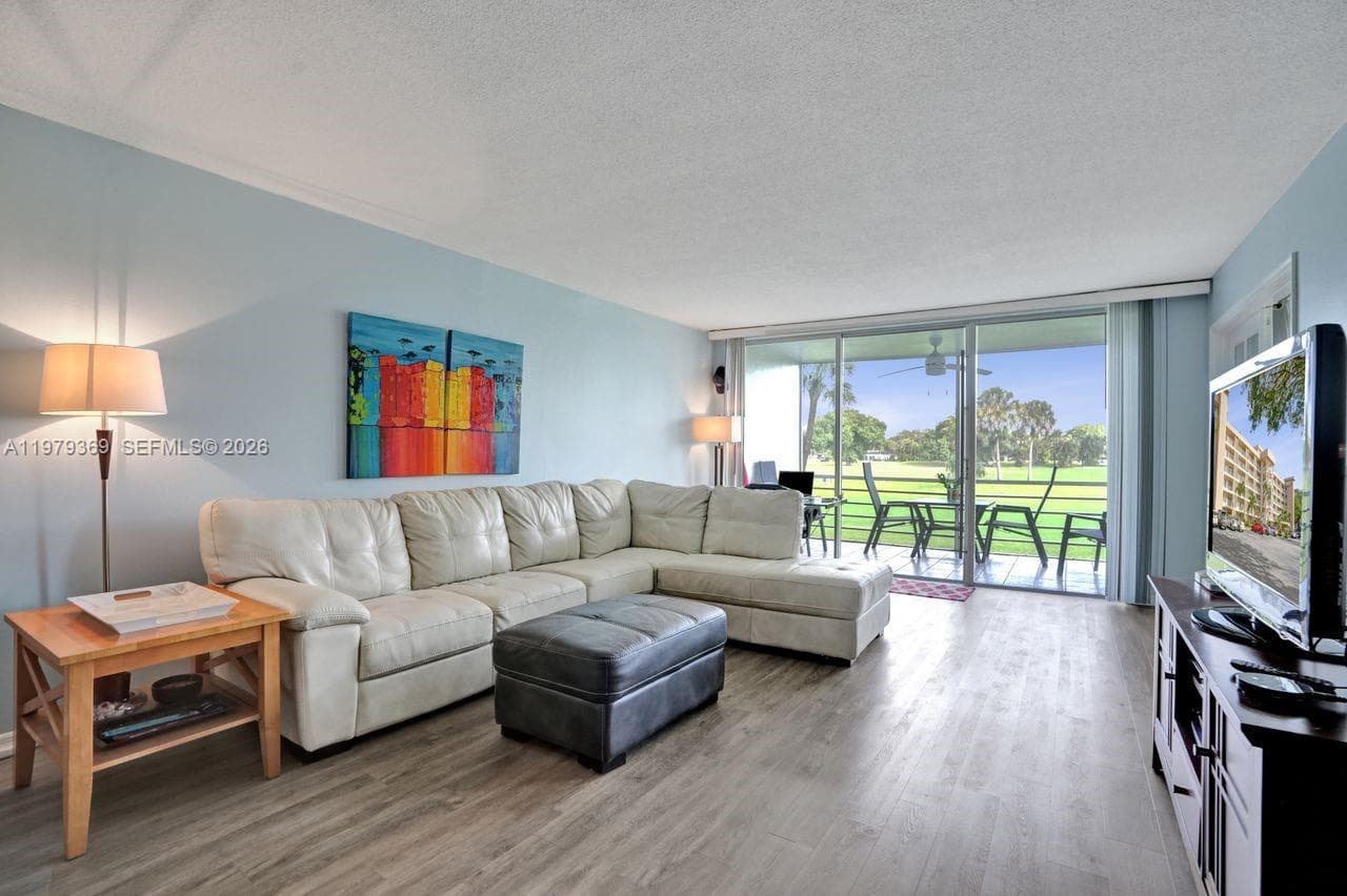 2651 S Course Dr # 203, Pompano Beach, FL 33069 photo 2