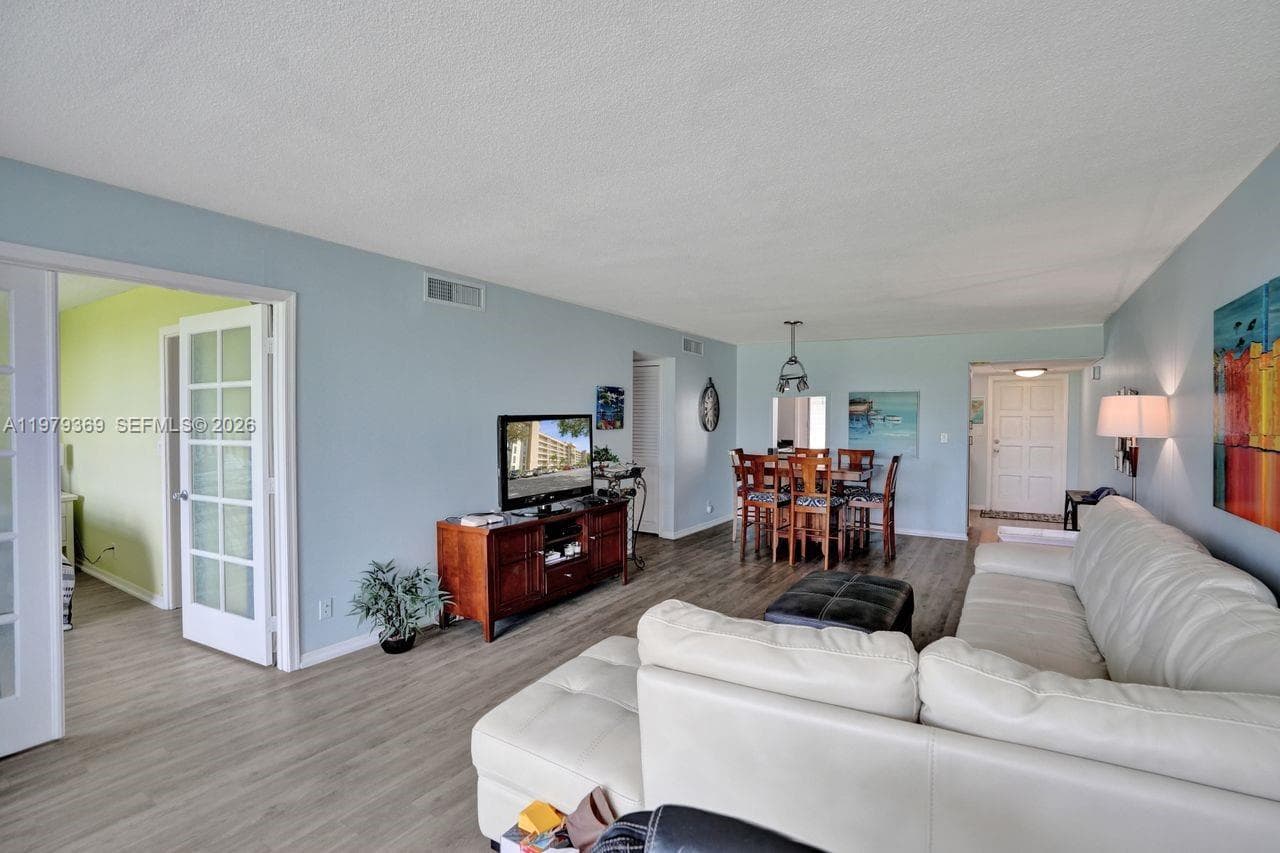 2651 S Course Dr # 203, Pompano Beach, FL 33069 photo 5