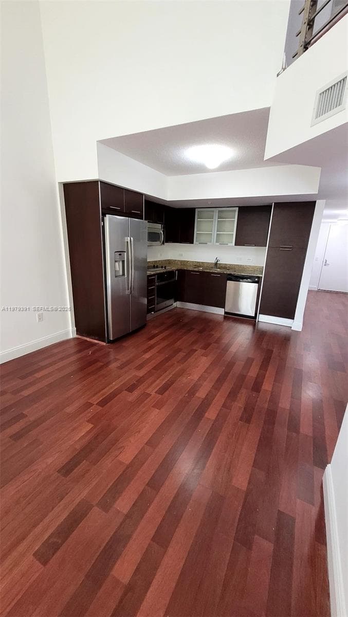 41 SE 5th St # 709, Miami, FL 33131 photo 2