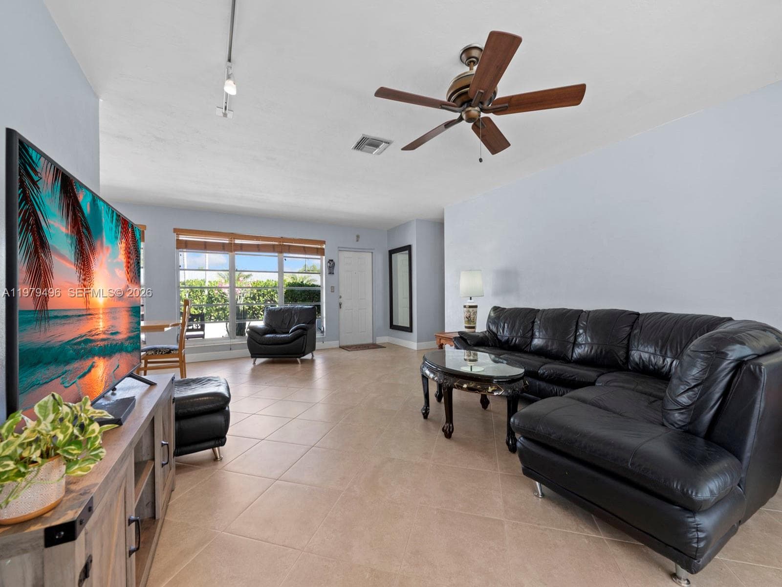 8620 SW 185th Ter, Cutler Bay, FL 33157 photo 5