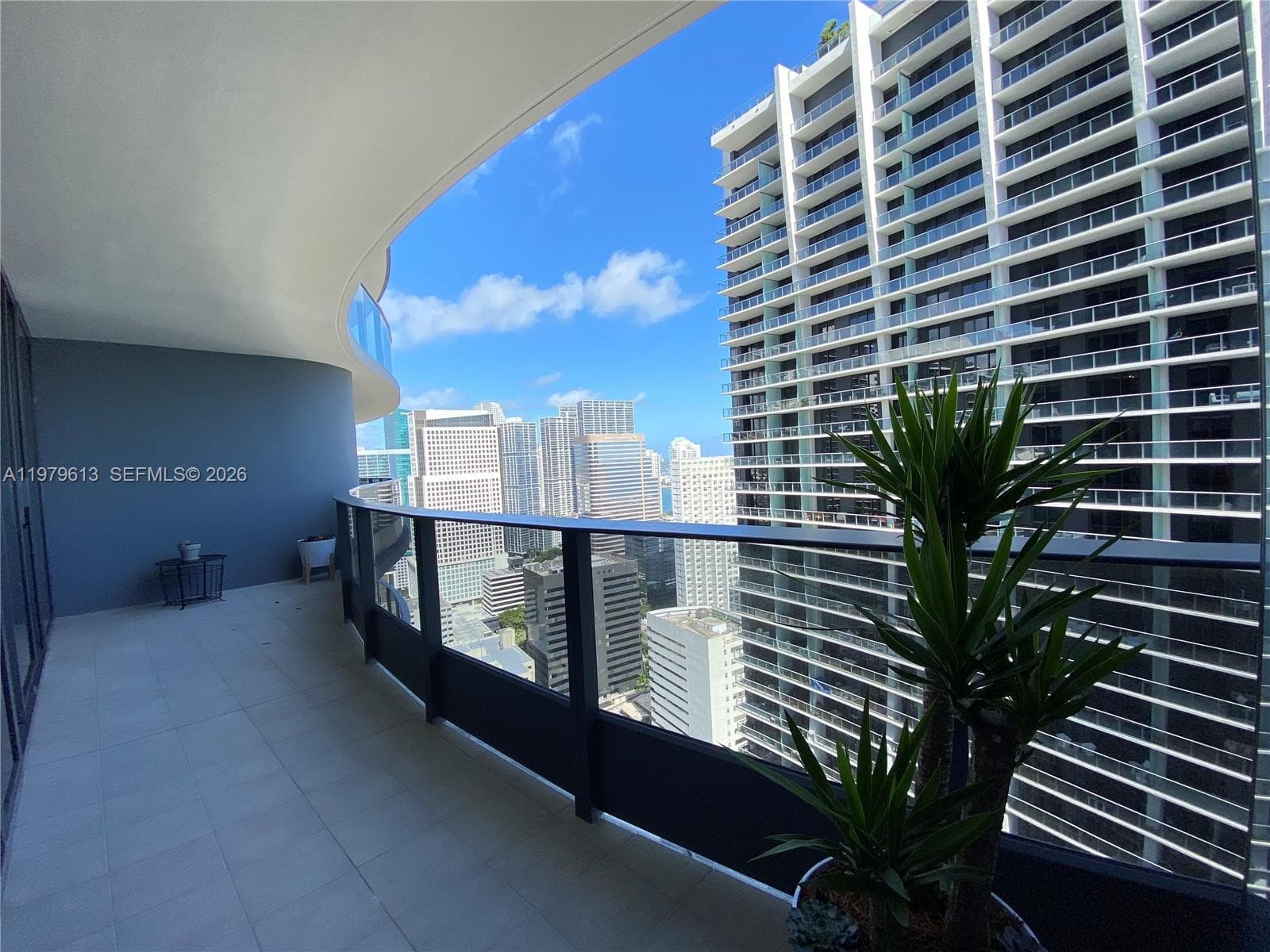 1000 Brickell Plaza # 3807, Miami, FL 33131 photo 2