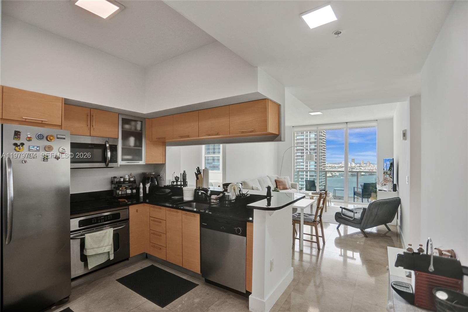 31 SE 5th St # 4112, Miami, FL 33131 photo 4