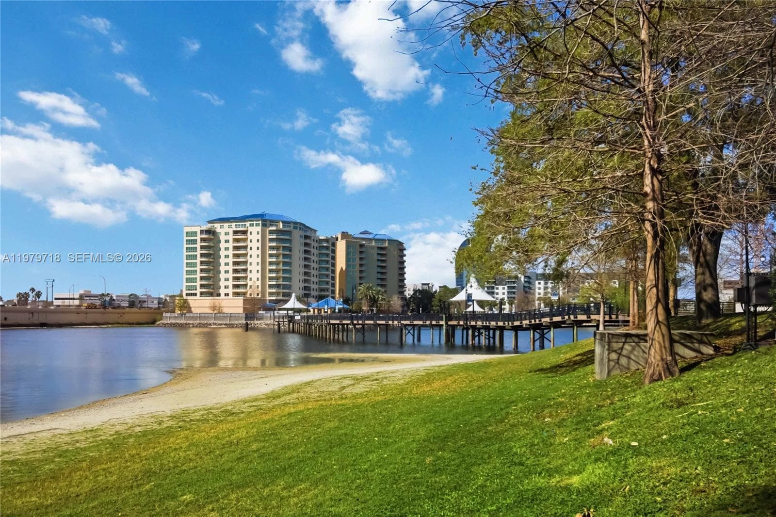 127 Oyster Bay # 110, Other City - In The State Of Florida, FL 32701 photo 4