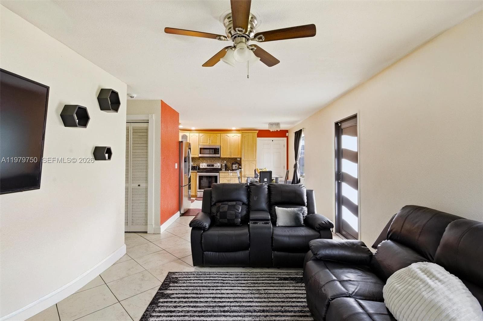 720 SW 81 Ter, North Lauderdale, FL 33068 photo 2