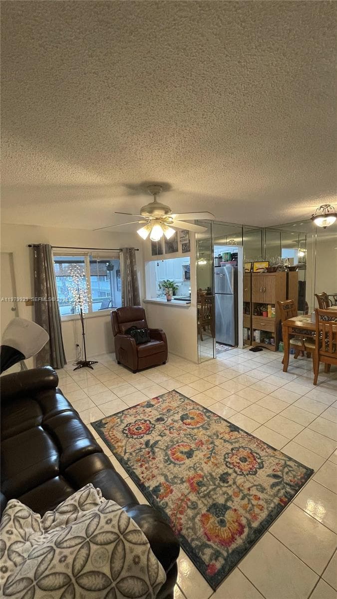 5300 Washington St # J312, Hollywood, FL 33021 photo 4