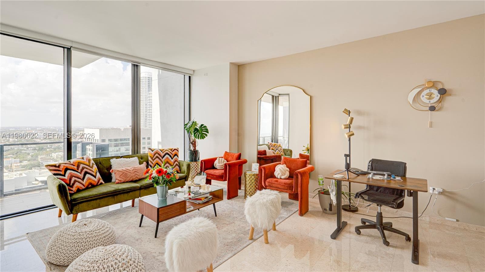 88 SW 7th St # 2706, Miami, FL 33130 photo 4