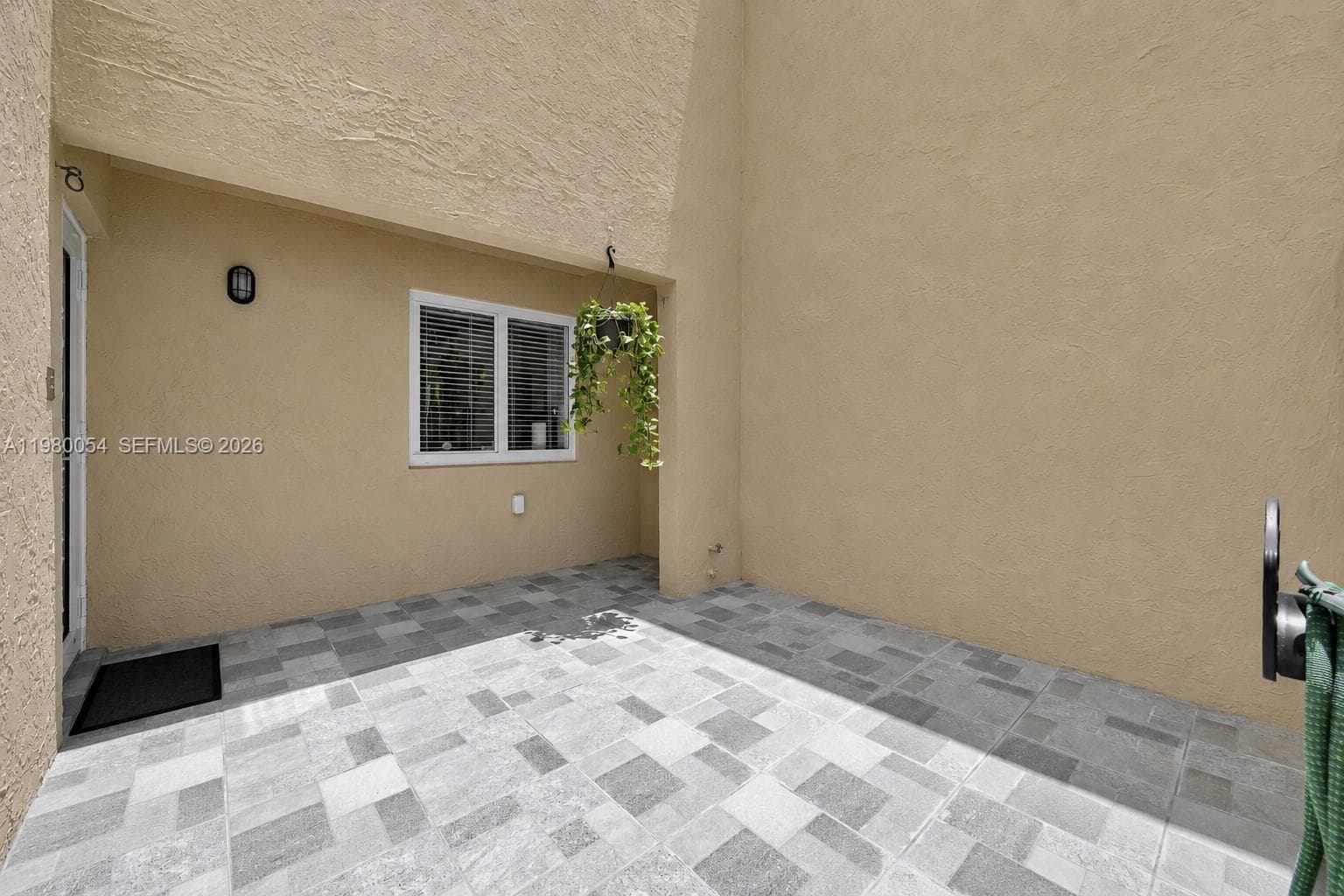 9133 Fontainebleau Blvd # 5, Miami, FL 33172 photo 5