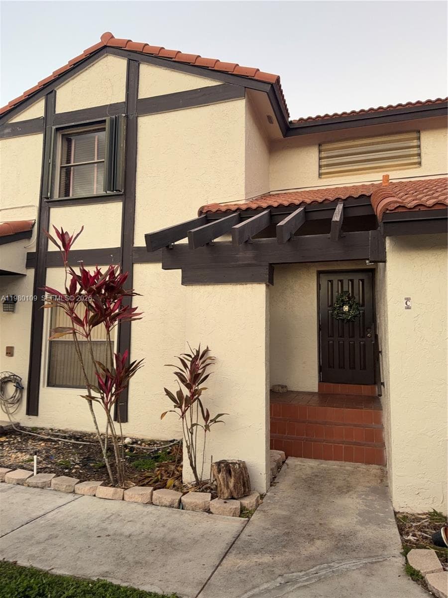 15202 SW 46th Ln # C-75, Miami, FL 33185 photo 2