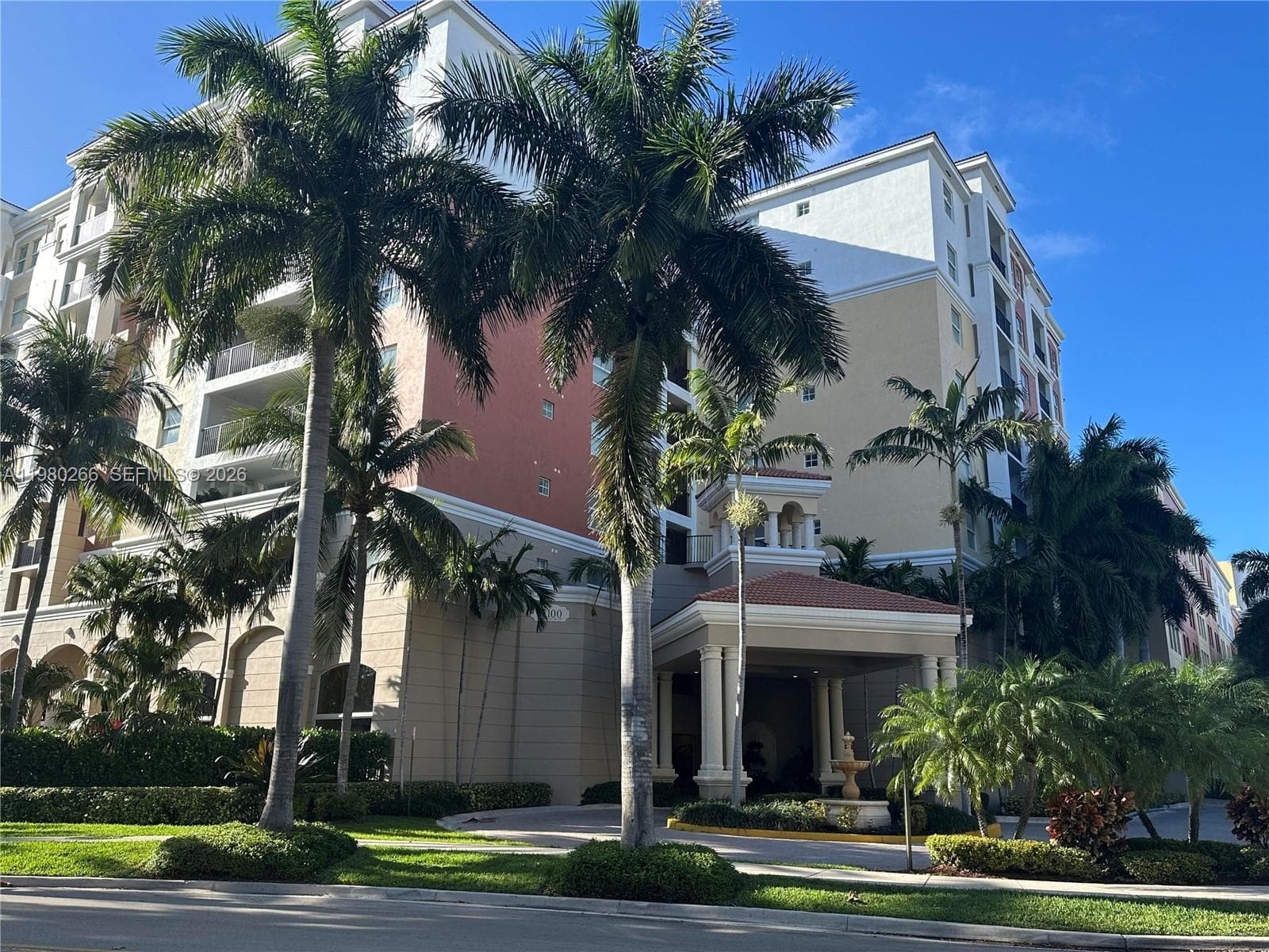 17100 N Bay Rd # 1904, Sunny Isles Beach, FL 33160
