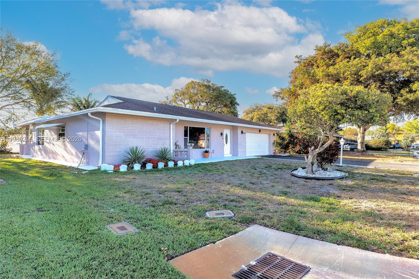 8209 NW 91st Ave, Tamarac, FL 33321 photo 3