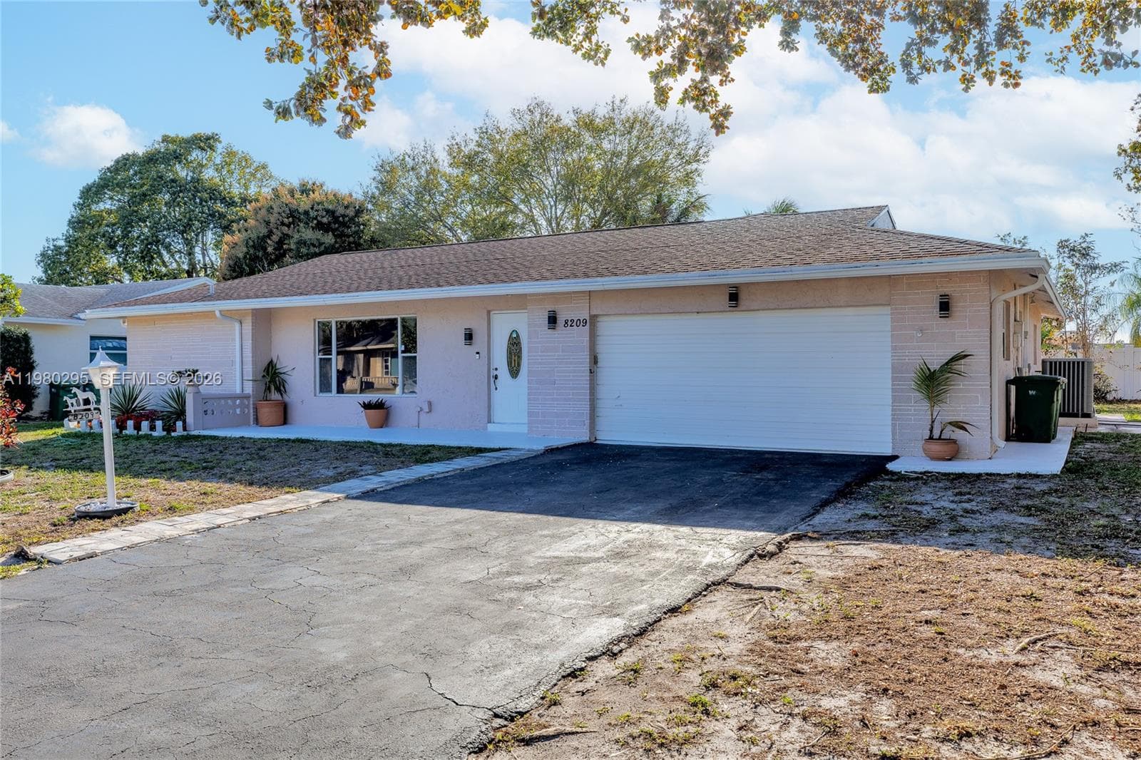 8209 NW 91st Ave, Tamarac, FL 33321 photo 5