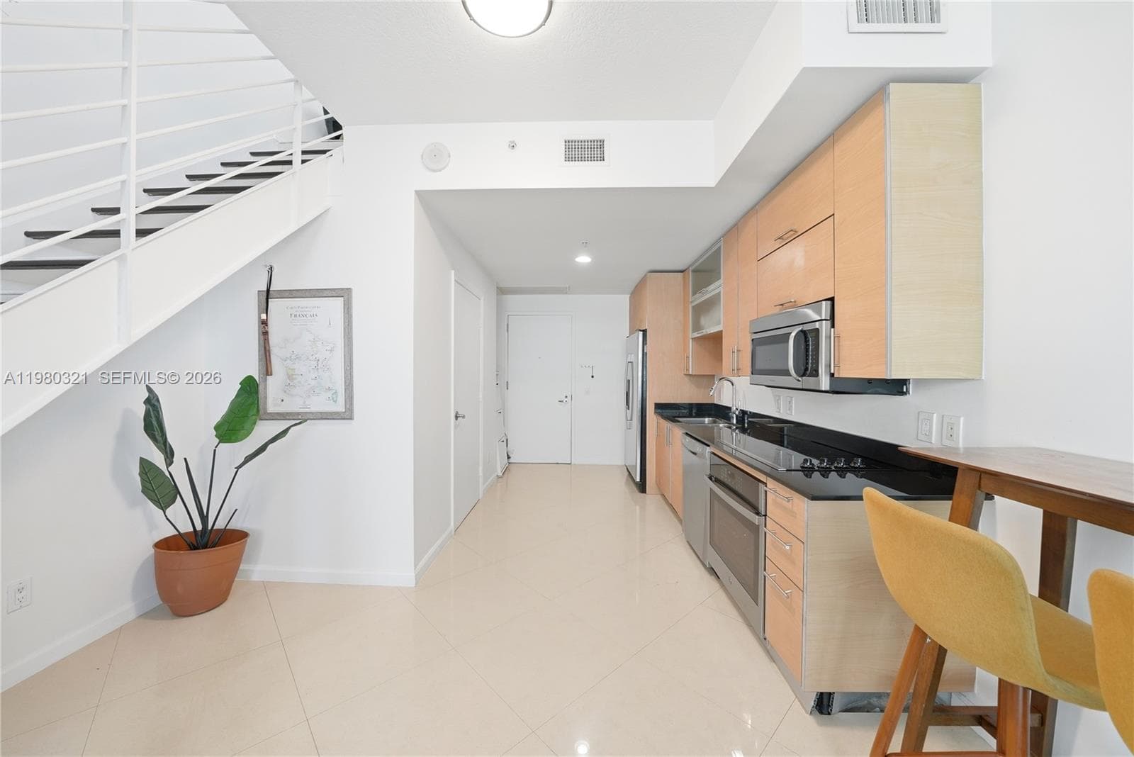 60 SW 13th St # 4414, Miami, FL 33130 photo 5