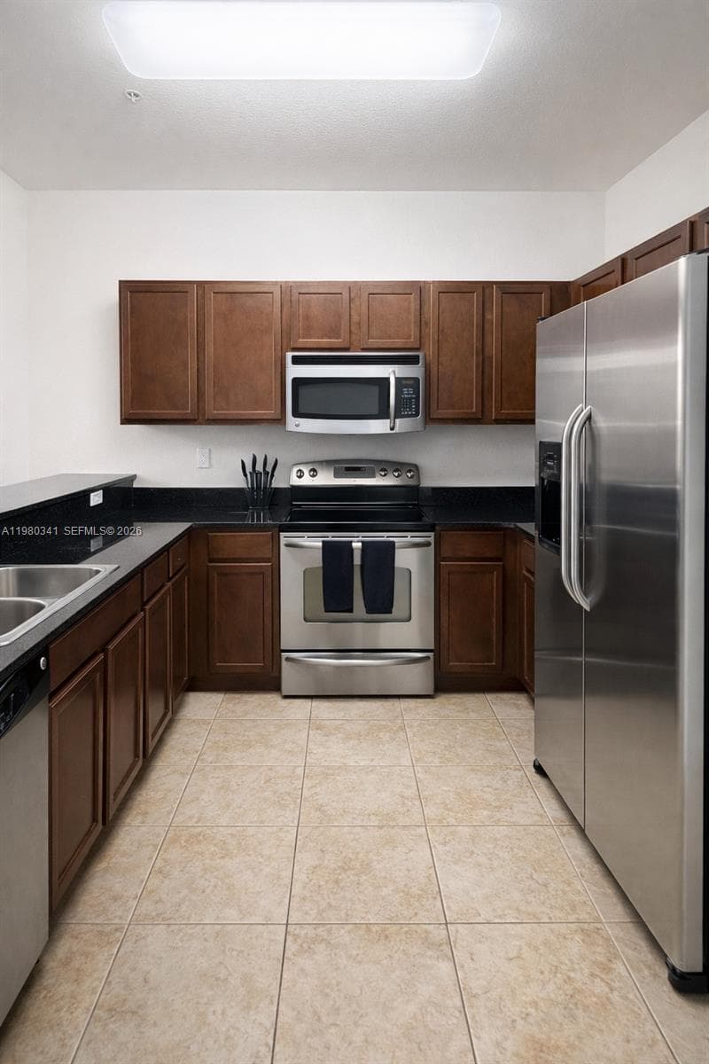 8899 NW 107th Ct # 219, Doral, FL 33178 photo 5