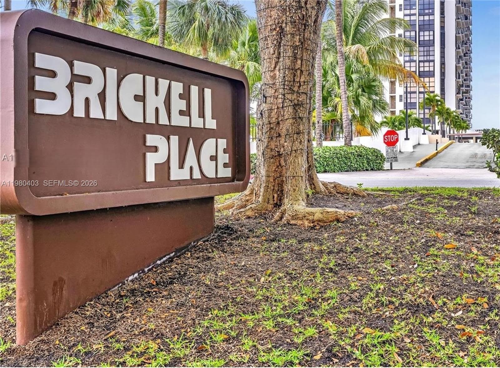 1901 Brickell Ave # B1407, Miami, FL 33129 photo 2