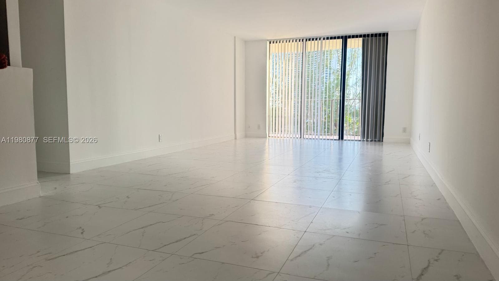 18151 NE 31st Ct # 707, Aventura, FL 33160 photo 2
